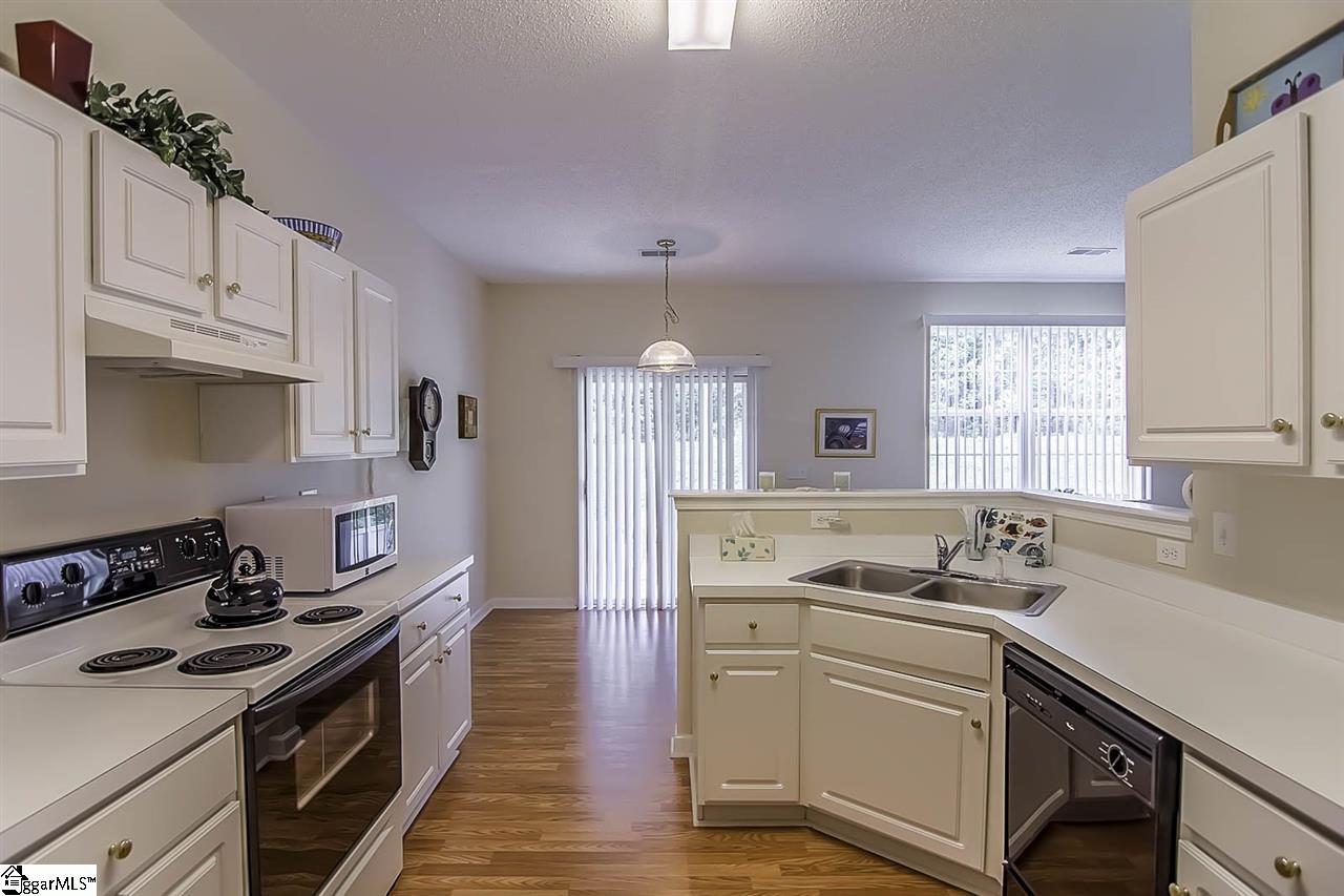 18 Appleton Lane Mauldin, SC 29662 - Photo 14 of 36 Gallery Image 14