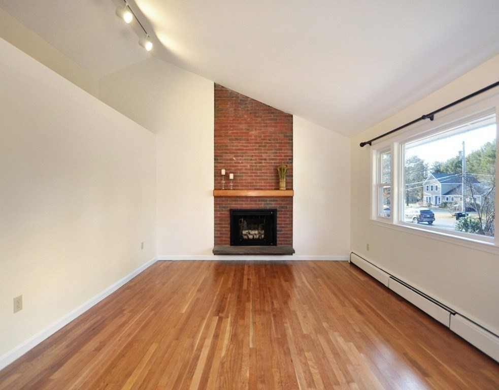 6 Ford Road Sudbury, MA 01776 - Photo 11 of 31 Gallery Image 11