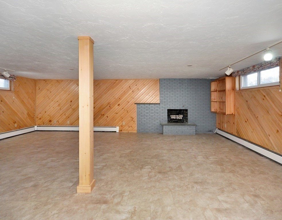 6 Ford Road Sudbury, MA 01776 - Photo 21 of 31 Gallery Image 21