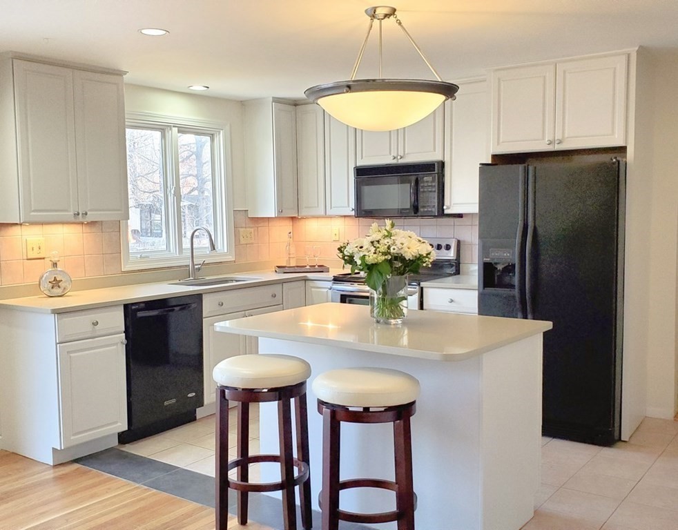6 Ford Road Sudbury, MA 01776 - Photo 3 of 31 Gallery Image 3