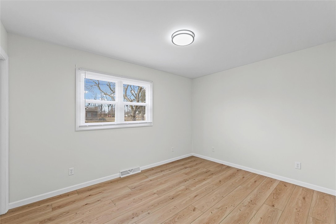 309 Logan Street Georgetown, IL 61846 - Photo 17 of 31 Gallery Image 17