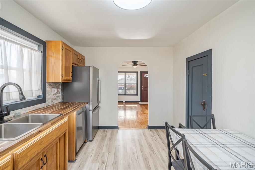 423 Maple Street Sullivan, MO 63080 - Photo 16 of 28