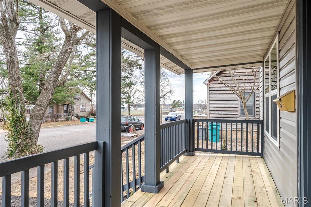 423 Maple Street Sullivan, MO 63080 - Photo 5 of 28