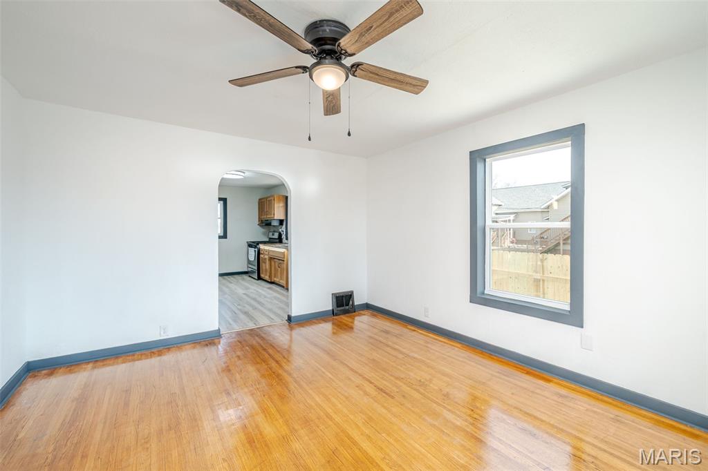 423 Maple Street Sullivan, MO 63080 - Photo 8 of 28