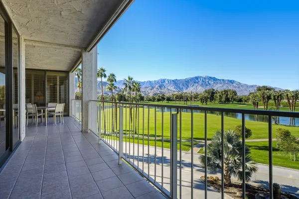 $585,000 | 910 Island Drive, Unit 408, Rancho Mirage, CA 92270