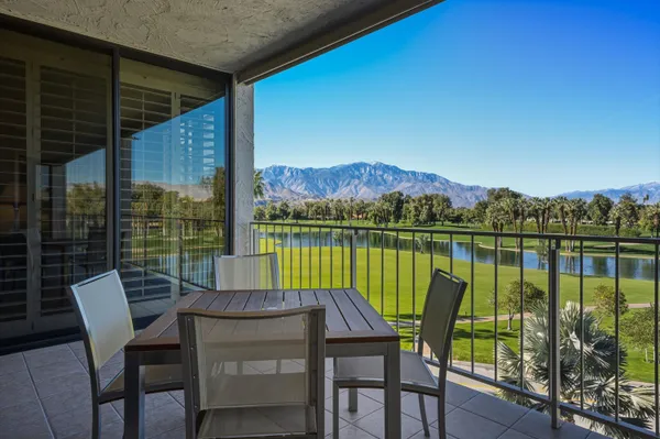 $585,000 | 910 Island Drive, Unit 408, Rancho Mirage, CA 92270