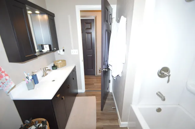 $1,600 | 610 Elizabeth Street, Linden, WI 53553