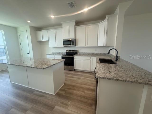 15220 Groveside Road Winter Garden, FL 34787 - Photo 4 of 10