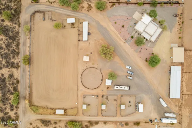 $1,199,900 | 40342 North 253rd Avenue, Morristown, AZ 85342