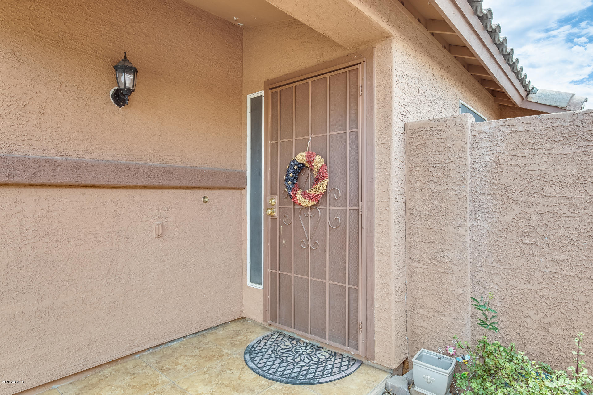 8713 West Coronado Road Phoenix, AZ 85037 - Photo 4 of 27 a bathroom with a shower