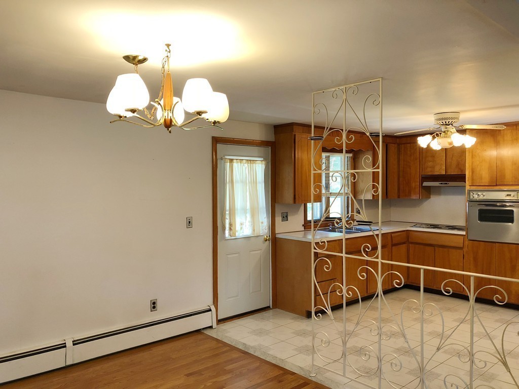 29 Wilmington Road Burlington, MA 01803 - Photo 8 of 28 Gallery Image 8