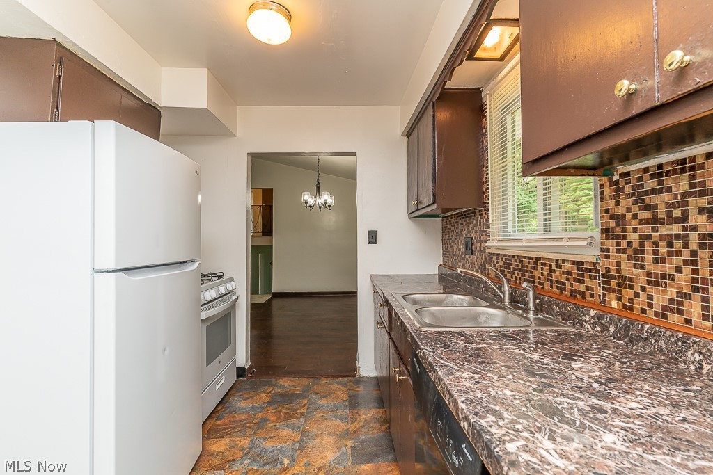 714 Edgewood Road Cleveland, OH 44143 - Photo 8 of 33 Gallery Image 8