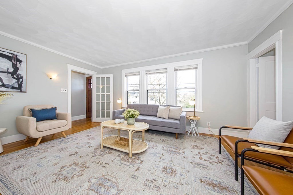 60 Edgecliff Road, Unit 60 Watertown, MA 02472 - Photo 5 of 21 Gallery Image 5