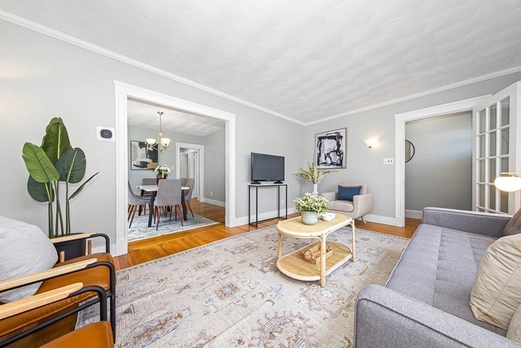 60 Edgecliff Road, Unit 60 Watertown, MA 02472 - Photo 6 of 21 Gallery Image 6