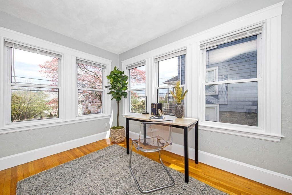 60 Edgecliff Road, Unit 60 Watertown, MA 02472 - Photo 8 of 21 Gallery Image 8
