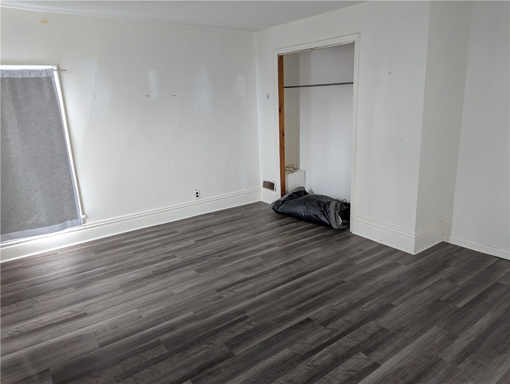 318 West Avenue Ridgeway, NY 14103 - Photo 19 of 28