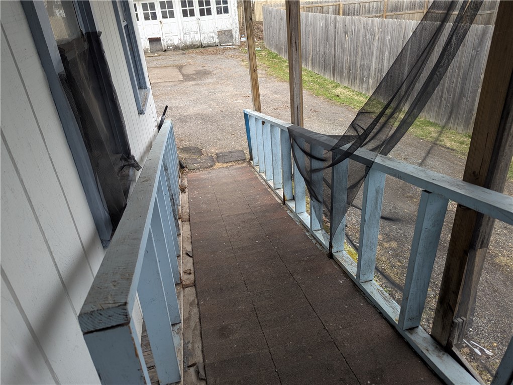 318 West Avenue Ridgeway, NY 14103 - Photo 5 of 28