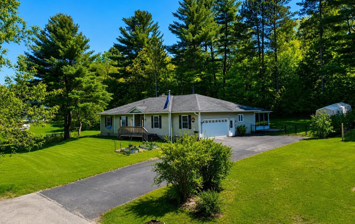 69 Edgewood Drive Newport, VT 05855 - Photo 36 of 42