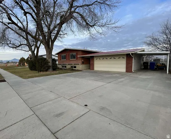 $409,900 | 978 North Tremont Street, Tremonton, UT 84337