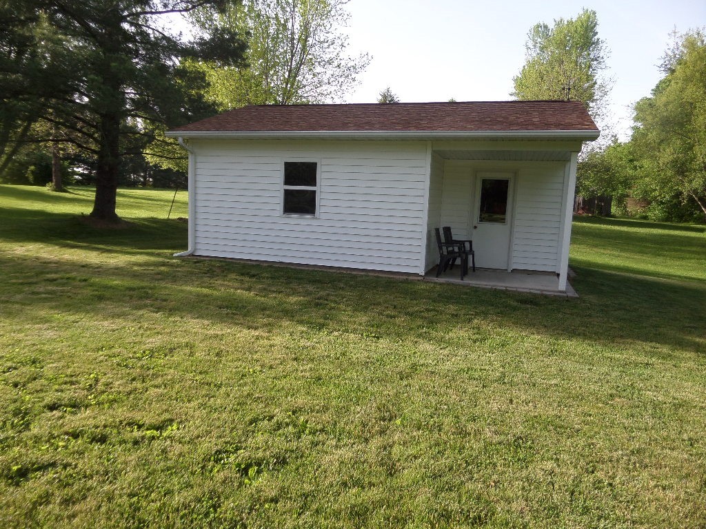 7935-e 225n County Road Charleston, IL 61920 - Photo 18 of 34