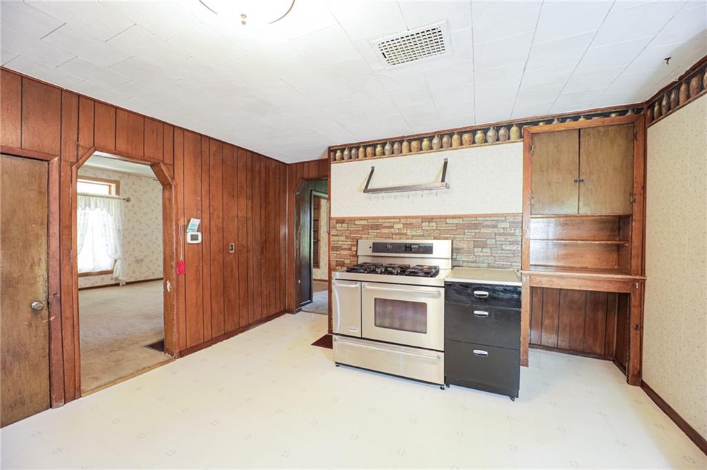 241 South Walnut Street Jamestown, IN 46147 - Photo 21 of 36