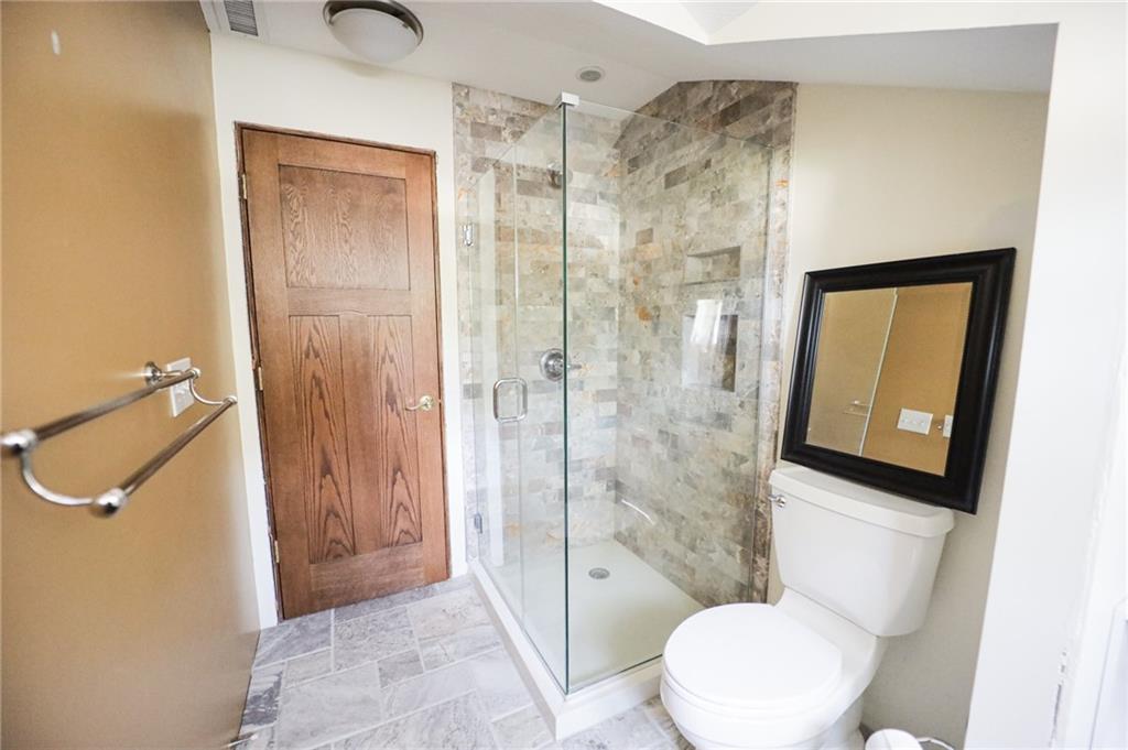 241 South Walnut Street Jamestown, IN 46147 - Photo 23 of 36