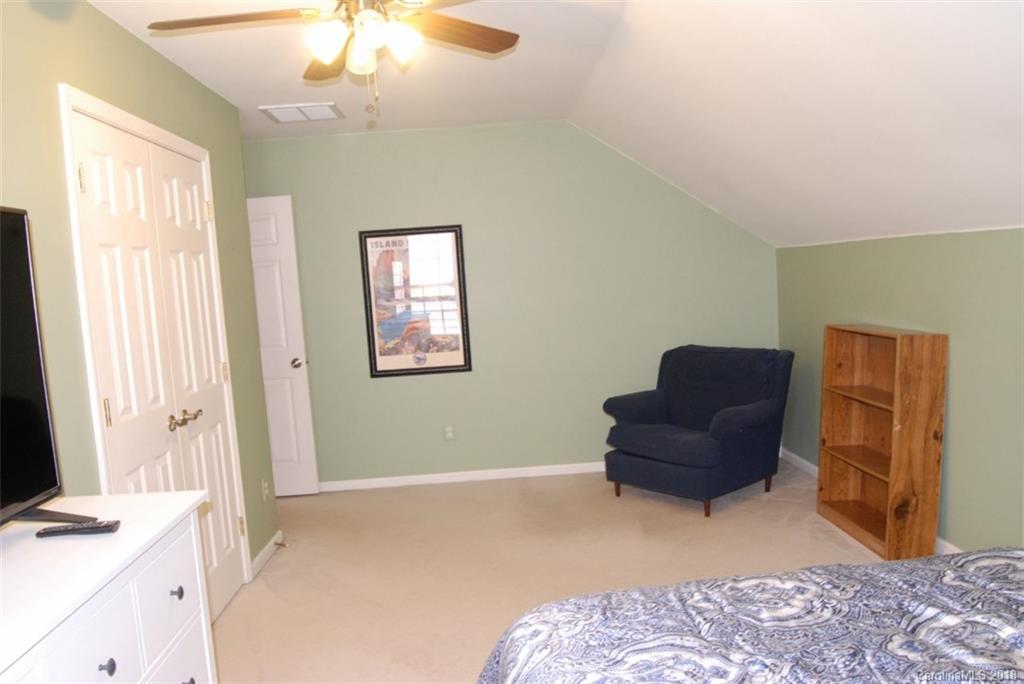 537 Whitehead Court Fort Mill, SC 29708 - Photo 14 of 20