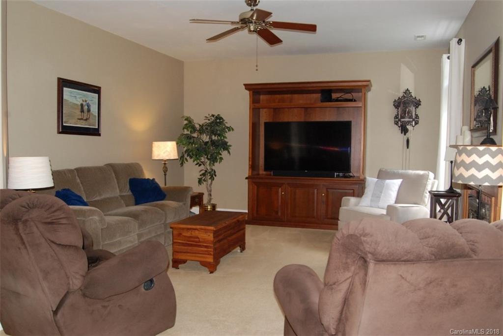 537 Whitehead Court Fort Mill, SC 29708 - Photo 4 of 20