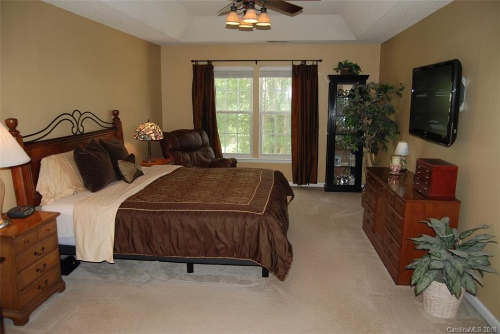 537 Whitehead Court Fort Mill, SC 29708 - Photo 10 of 20