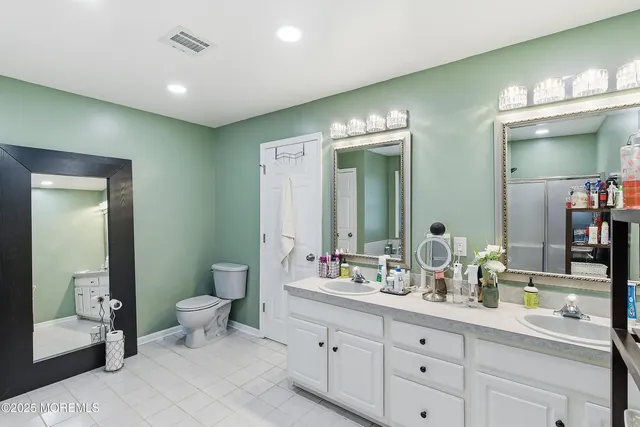 $699,999 | 649 Toms River Road, Jackson, NJ 08527