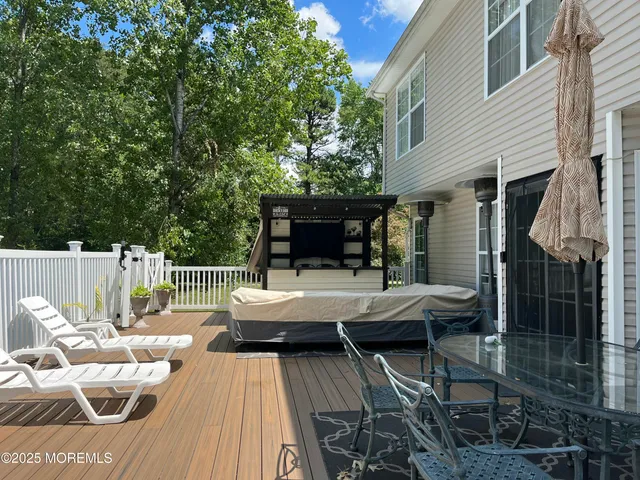 $699,999 | 649 Toms River Road, Jackson, NJ 08527