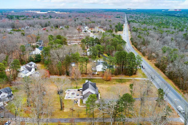 $699,999 | 649 Toms River Road, Jackson, NJ 08527