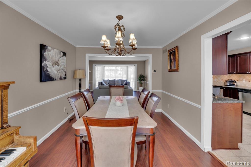1167 Pine Ridge Court Rochester Hills, MI 48306 - Photo 8 of 33