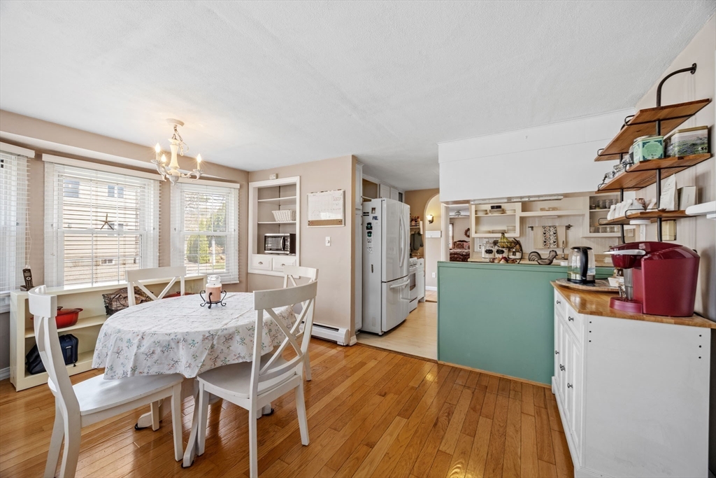 25 Clover Lane Mashpee, MA 02649 - Photo 14 of 37