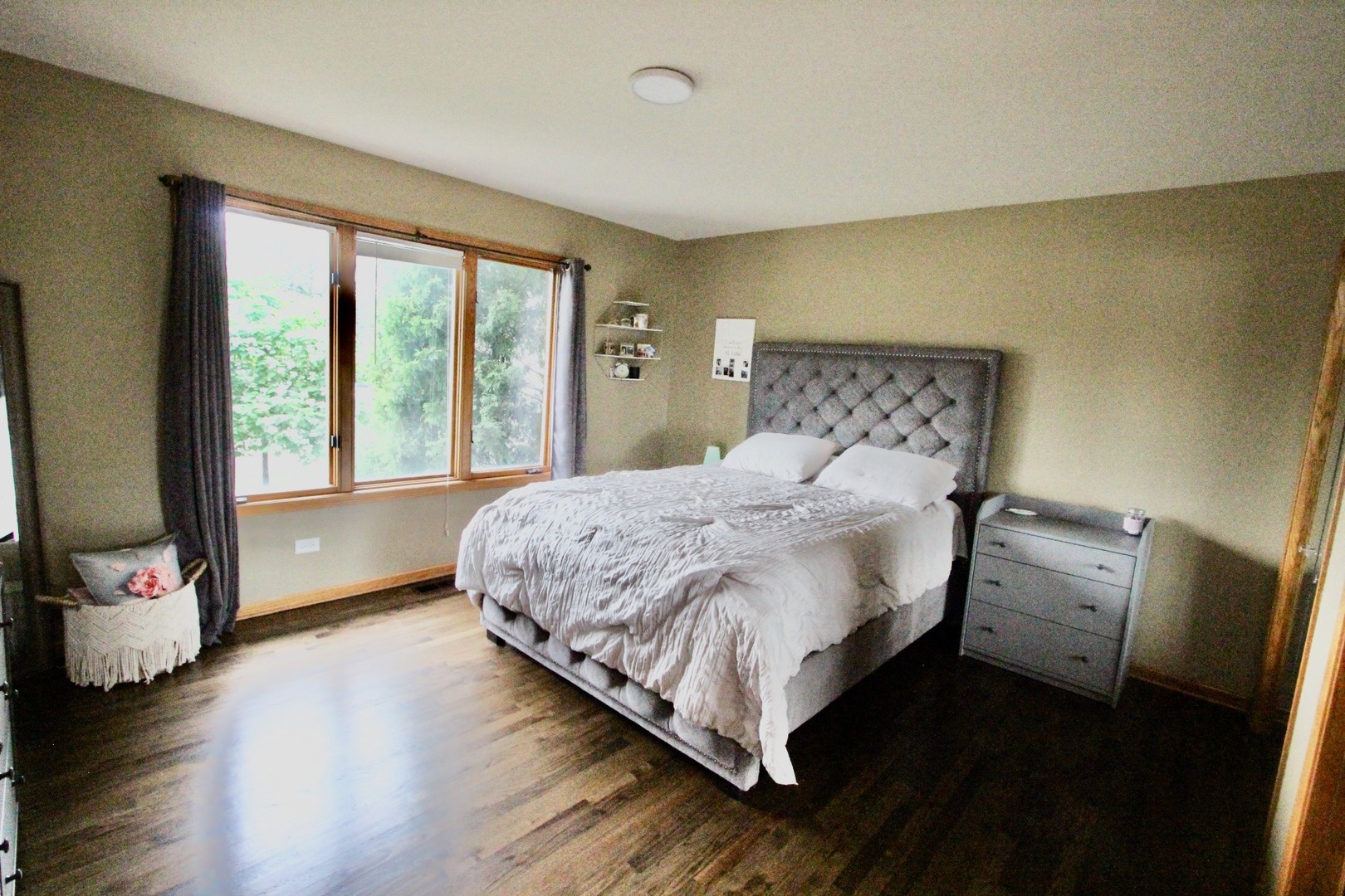 6 Allegheny Court Bolingbrook, IL 60440 - Photo 31 of 38 a bedroom with a bed wooden floor and window
