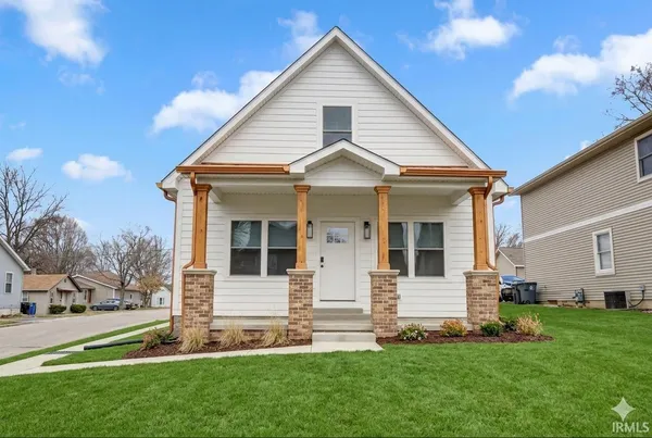 $6,950 | 1104 North Grant Street, Bloomington, IN 47408