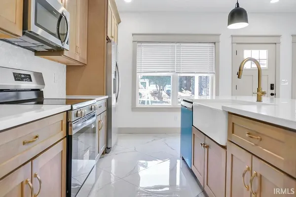 $6,950 | 1104 North Grant Street, Bloomington, IN 47408