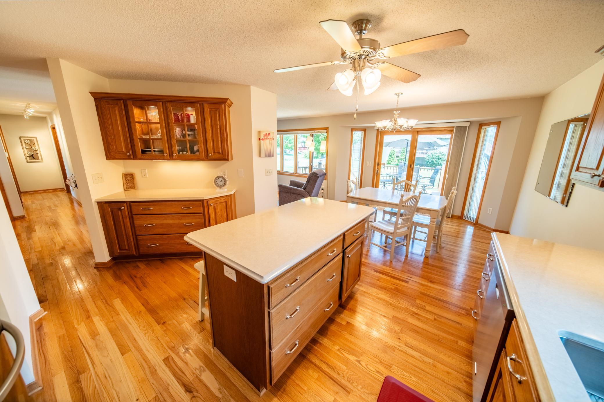 546 Lake Crest Lane Northwest Rochester, MN 55901 - Photo 13 of 54