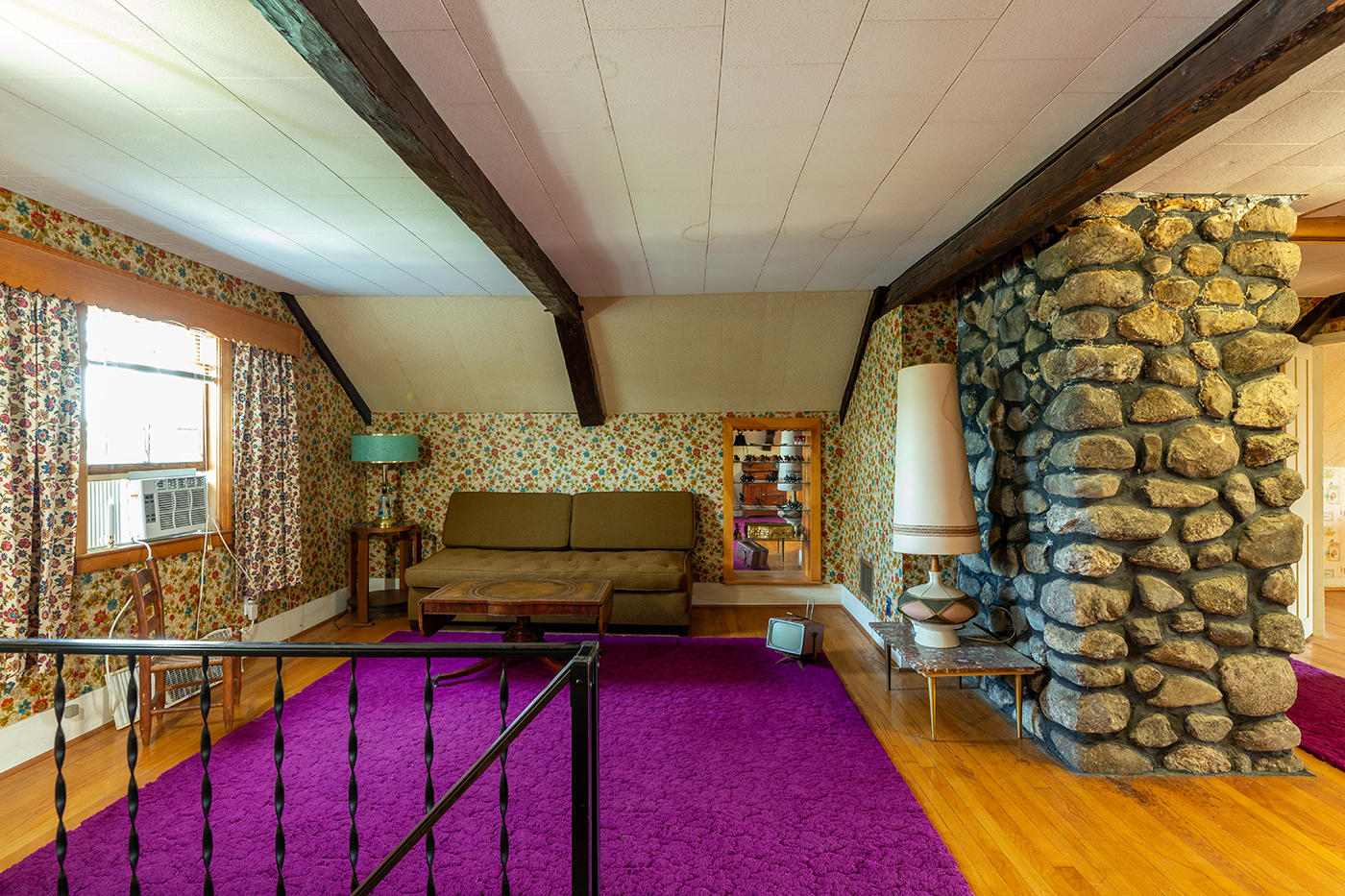 94 Joy Road Lincolnville, ME 04849 - Photo 16 of 50 Family room