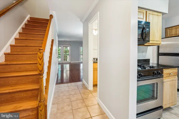 $2,600 | 3810 Chesterwood Drive, Unit 3810, Silver Spring, MD 20906