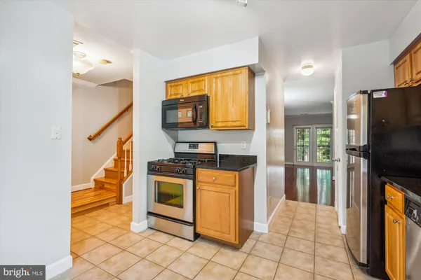 $2,600 | 3810 Chesterwood Drive, Unit 3810, Silver Spring, MD 20906