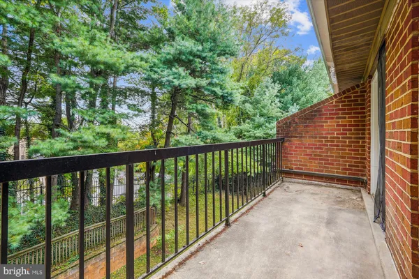 $2,600 | 3810 Chesterwood Drive, Unit 3810, Silver Spring, MD 20906