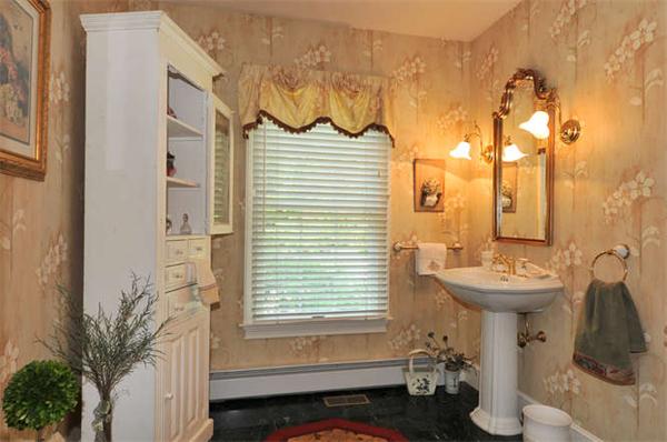 67 Smith Road Northborough, MA 01532 - Photo 21 of 30 Gallery Image 21