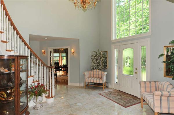 67 Smith Road Northborough, MA 01532 - Photo 8 of 30 Gallery Image 8