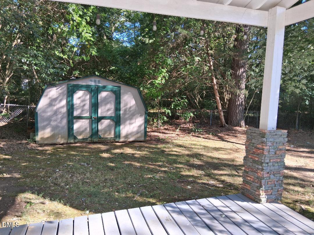 119 Temple Lane Durham, NC 27713 - Photo 4 of 7 tem shed