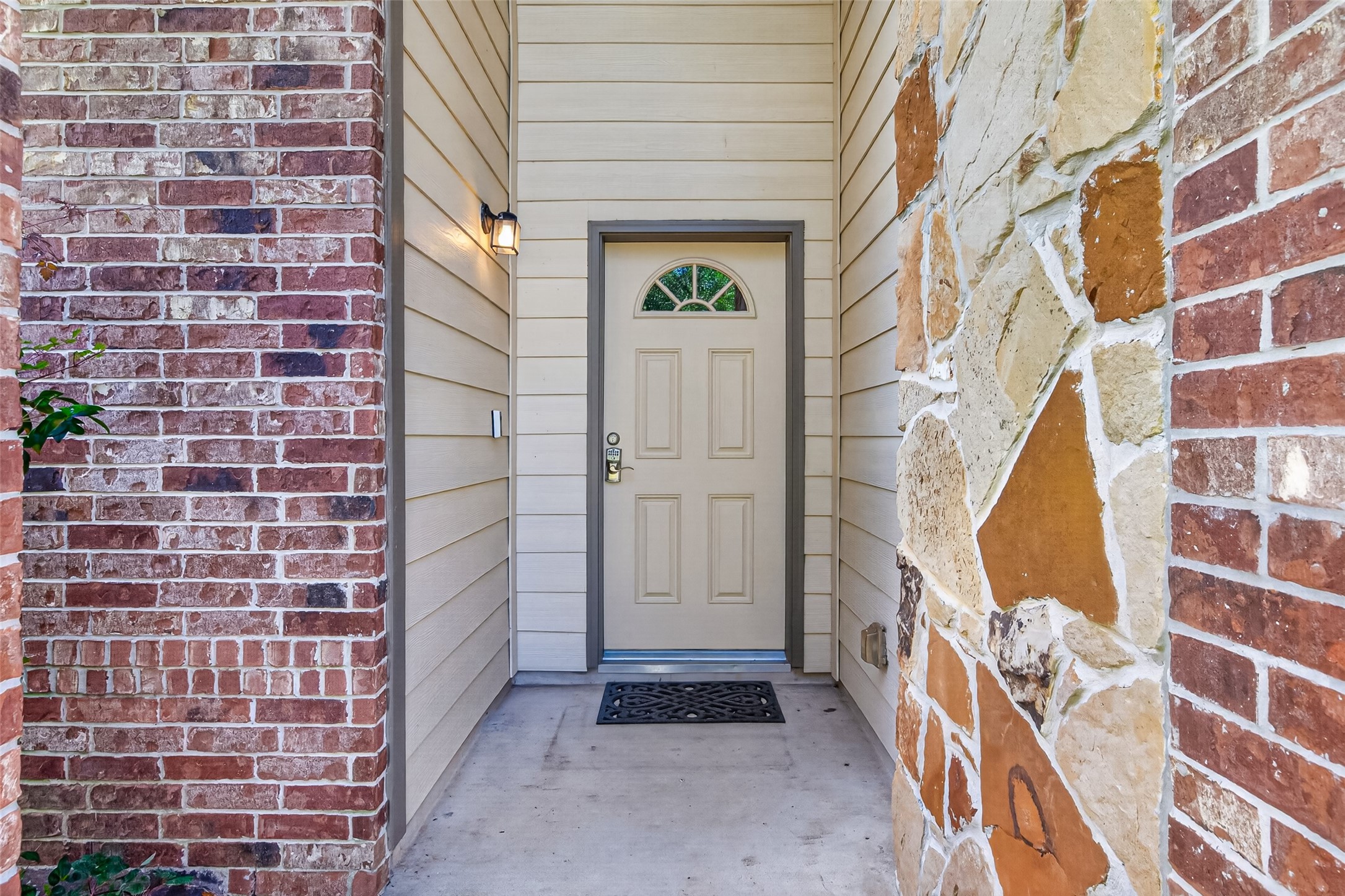 11995 La Salle River Road Conroe, TX 77304 - Photo 6 of 48