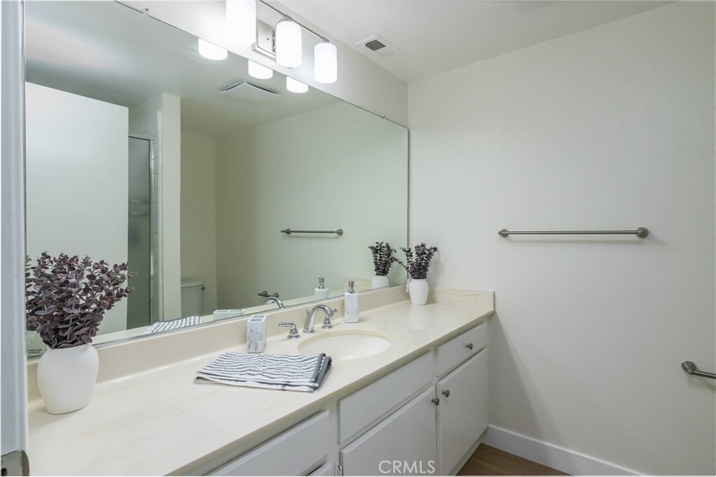 11601 Tampa Avenue, Unit 178 Porter Ranch, CA 91326 - Photo 16 of 52