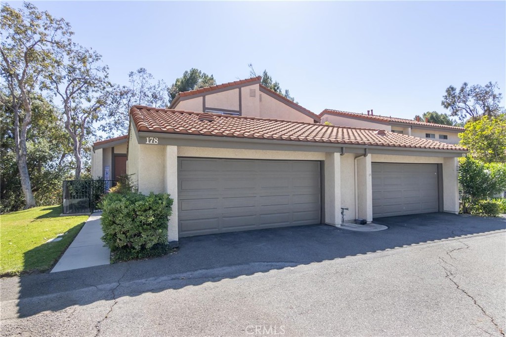 11601 Tampa Avenue, Unit 178 Porter Ranch, CA 91326 - Photo 3 of 52