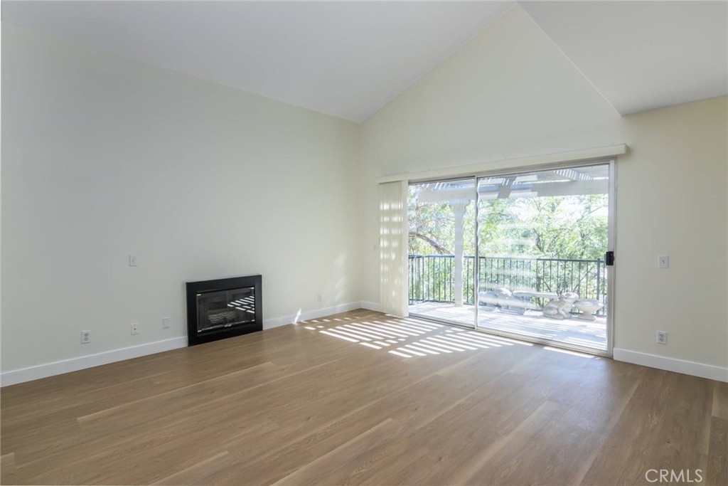 11601 Tampa Avenue, Unit 178 Porter Ranch, CA 91326 - Photo 6 of 52