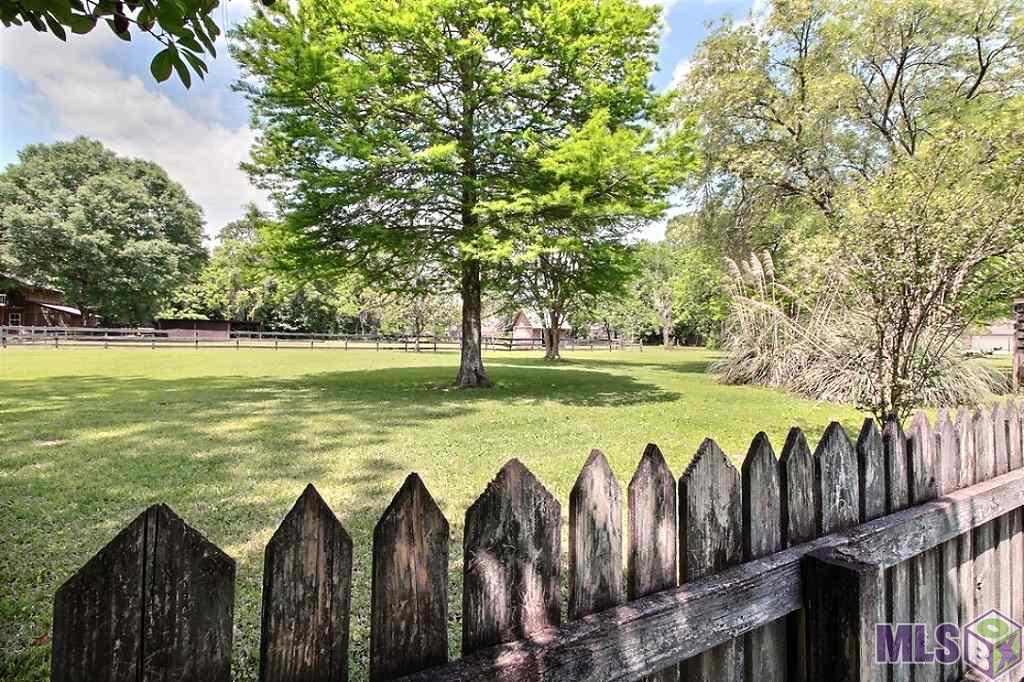 17037 George Oneal Road Baton Rouge, LA 70817 - Photo 33 of 46
